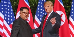 Kim Jong Un şi Donald Trump (Sursa foto: Twitter)